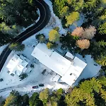 Katerina Hotel