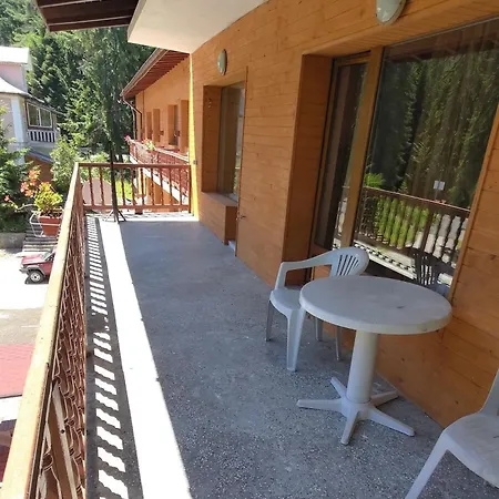 Katerina Hotel 2*