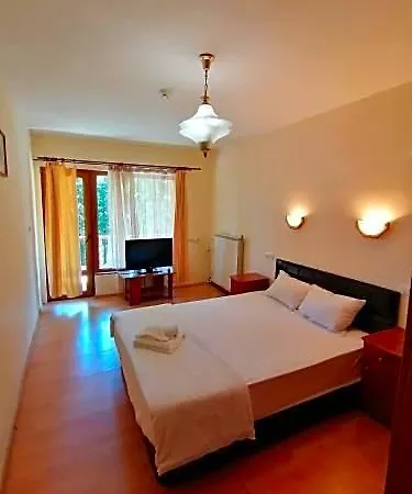 Katerina Hotel 2*